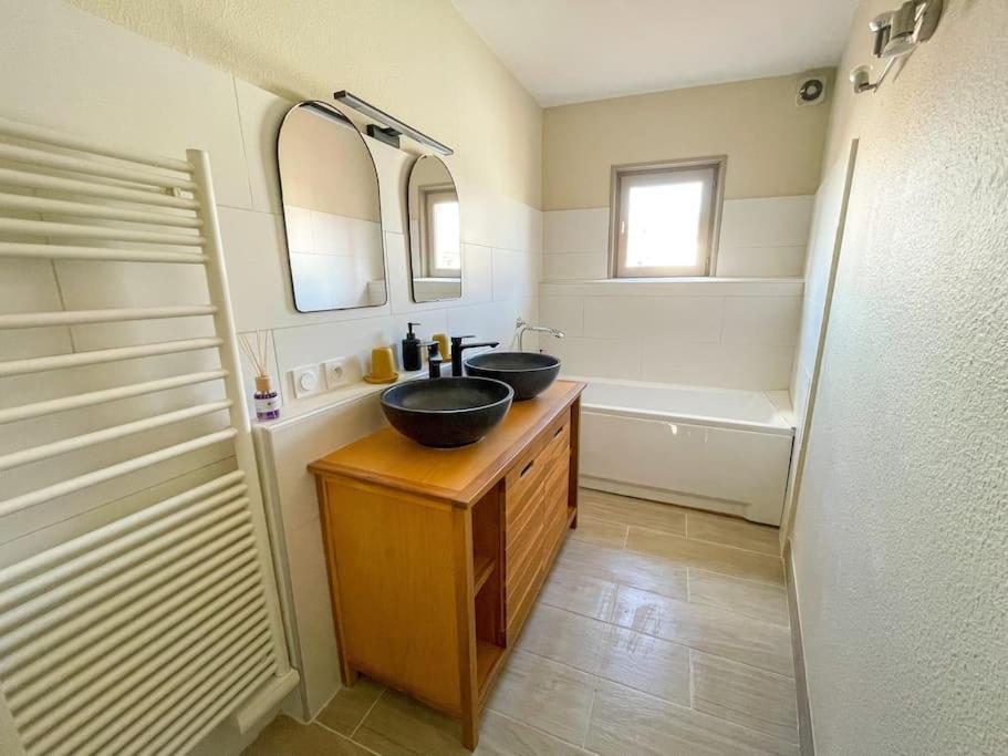 Le Saint Gilles Cosy, Centre-Ville, Wifi Le Puy-en-Velay Ngoại thất bức ảnh